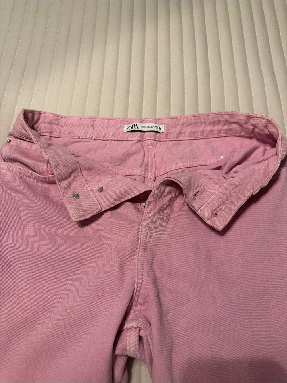 ZARA Women’s Pink Jeans - Classic Straight Fit